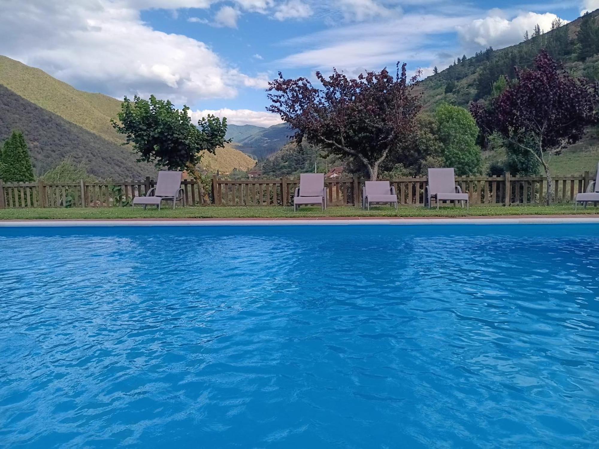 Apartamentos Calm & Nature - Adults Only Cabezon de Liebana Exterior foto