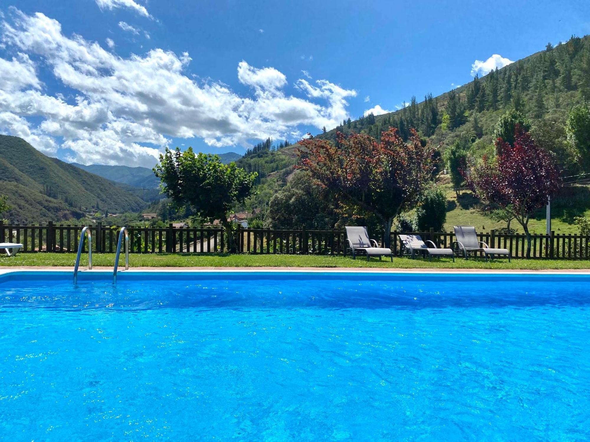 Apartamentos Calm & Nature - Adults Only Cabezon de Liebana Exterior foto